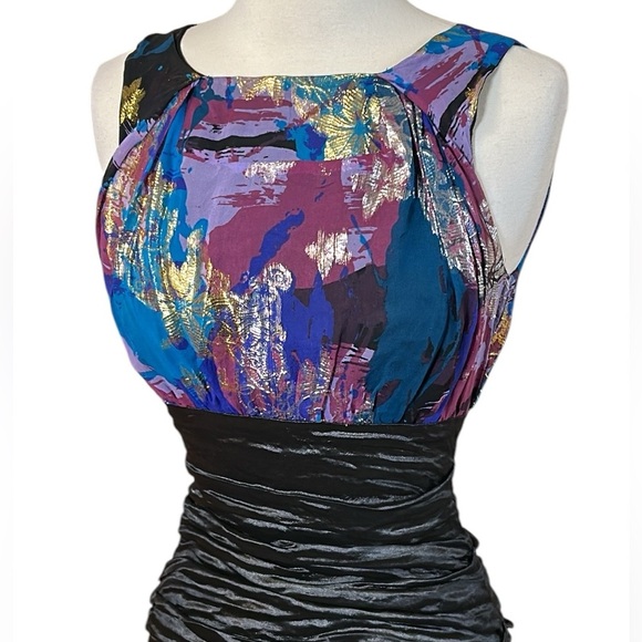 Nicole Miller Metallic Sleeveless Ruched Cocktail Dress, size 0 - Picture 3 of 16